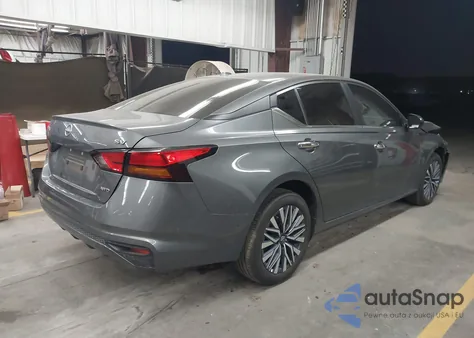 2024 Nissan Altima Sv Intelligent Awd z USA, uszkodzony, nr VIN 1N4BL4DW5RN413429